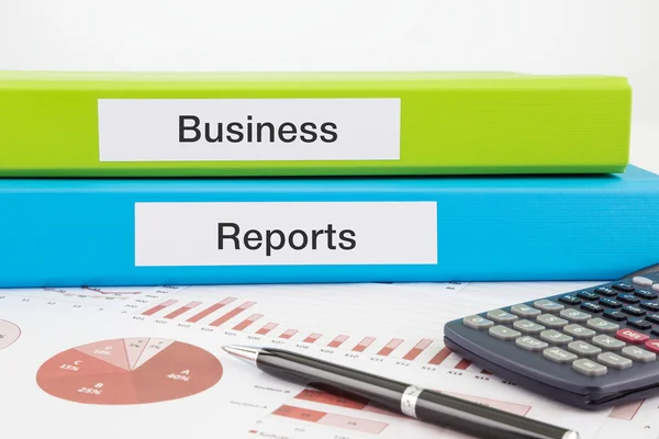 Documentos de negocios e informes con análisis gráfico — Foto de Stock
