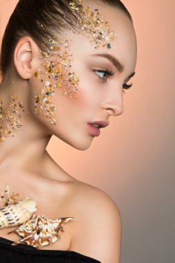 Gençlik ve güzellik bir kadın