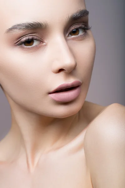 Maquillaje femenino como arte —  Fotos de Stock