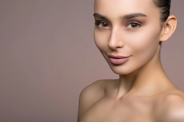 Vrouwen make-up als een kunst — Stockfoto