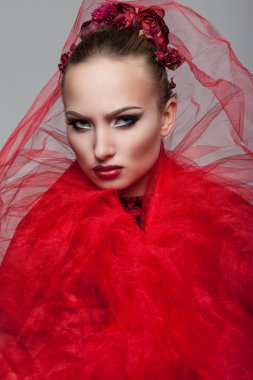 ateşli ve tutkulu bir kadın