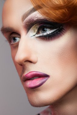 Bir erkek bir kadın