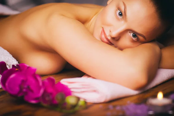 Relaxing spa treatments — Stock Photo, Image