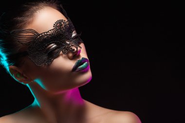 gizemli bir yabancı güzel maskeli