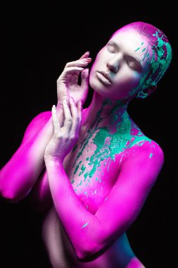 uzaylı ve gizemli yaratık