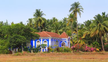 Portekiz tarzı mavi evi