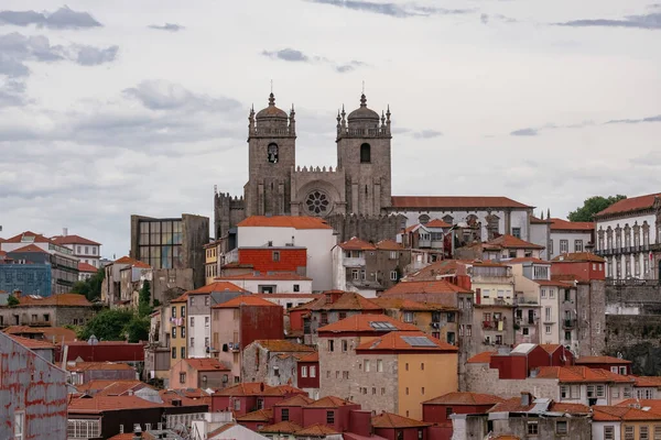 Panorama Mostu Dom Luis Katedry Tradycyjnych Domów Czerwonymi Dachami Porto — Zdjęcie stockowe