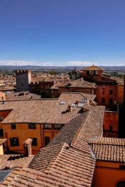 Facciatone 'dan Siena' ya Havadan Bakış - Kırmızı Döşemeli Geleneksel Çatı - Siena, Toskana, İtalya