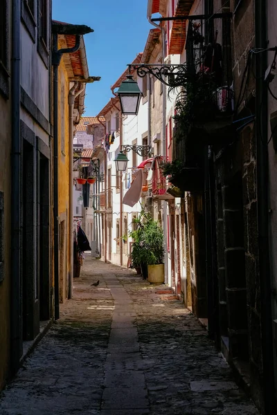 Piccolo Vicolo Stretto Con Case Tradizionali Nel Centro Storico Viana — Foto Stock