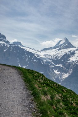 Hava Panoramik Manzarası - Karlı Birinci Dağ, Grindelwald, İsviçre - İsviçre Alp Dağları - Jungrau Bölgesi, Bernese Oberland