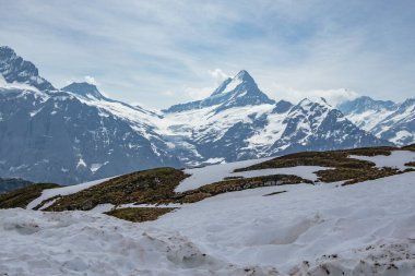 Hava Panoramik Manzarası - Karlı Birinci Dağ, Grindelwald, İsviçre - İsviçre Alp Dağları - Jungrau Bölgesi, Bernese Oberland