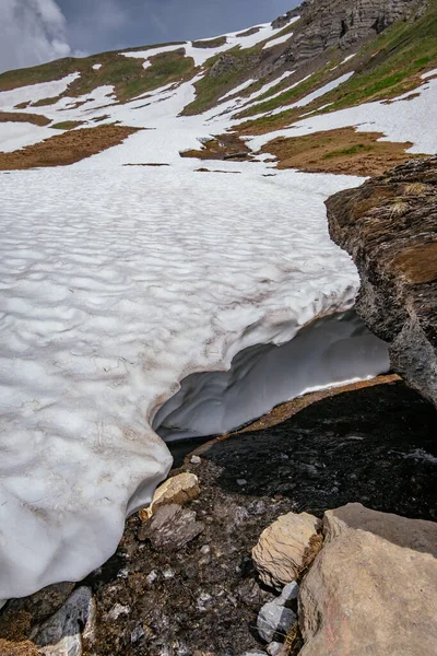 Caminhadas Caminho Trekking Livre Primeira Montanha Com Neve Grindelwald Suíça — Fotografia de Stock