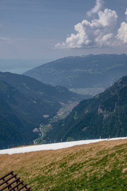 Kraliyet Yürüyüş Bakış Alanı 'ndan Hava Panorama Görünümü - Mannlichen, İsviçre Alpleri, Lauterbrunnen Vadisi, Jungfrau Bölgesi, İsviçre