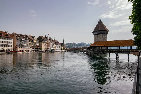 Panoramatický Výhled Centrum Města Lucerna Známým Mostem Jezerem Kaple Kanton — Stock fotografie