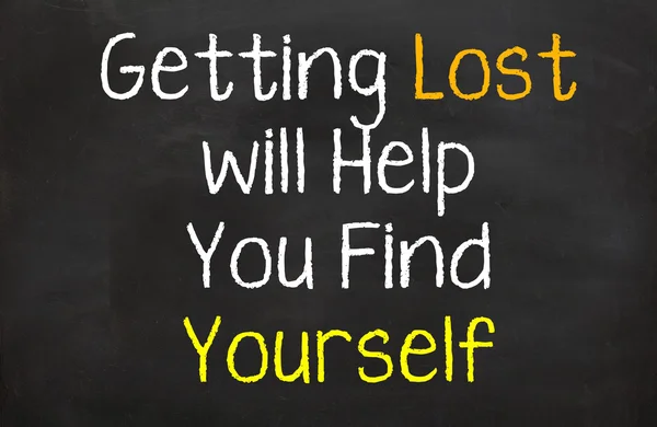 Ficar perdido te ajudará a encontrar a si mesmo — Fotografia de Stock