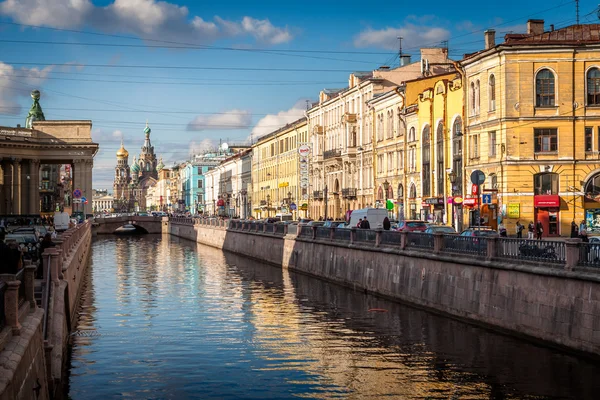 Slottsplassen i St. Petersburg – stockfoto