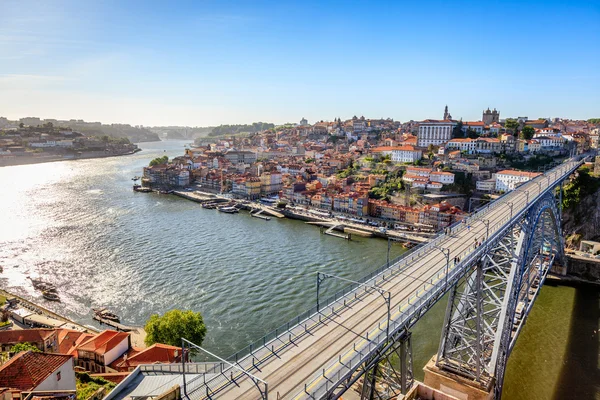Beroemde Douro rivier met Dom Luis Bridge — Stockfoto