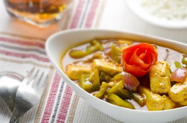 fincsi paneer curry