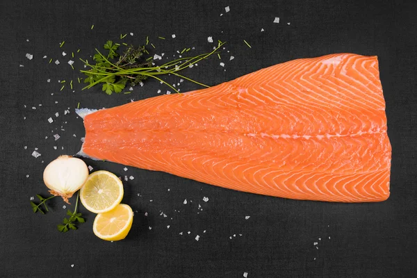 Sfondo di salmone fresco . — Foto Stock