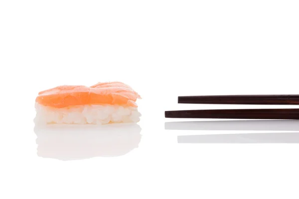 Nigiri Sushi med laks. – stockfoto