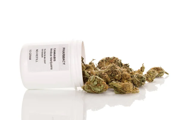Brotes Marihuana Frasco Prescripción Aislado Sobre Fondo Blanco Medicina Alternativa — Foto de Stock