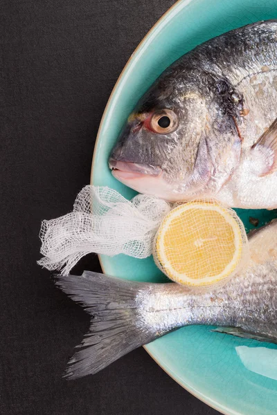 Delicious sea bream. — Stock Photo, Image