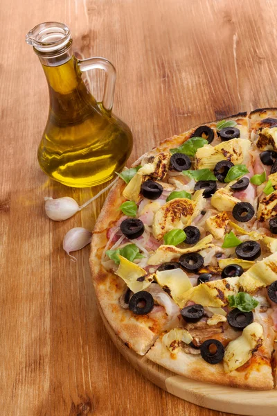 Culinary pizza eating. — Stock Photo, Image