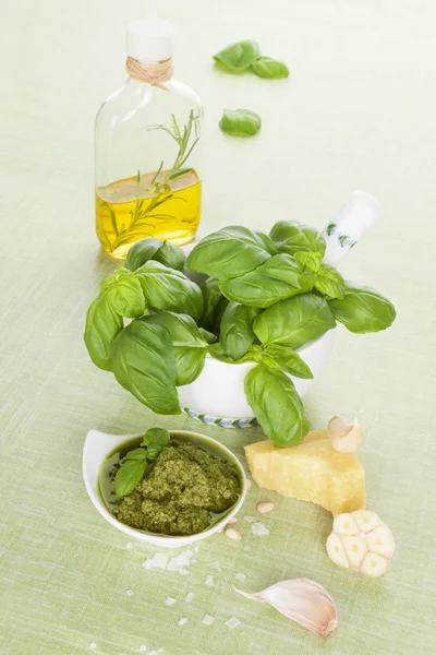 Green pesto background. — Stock Photo, Image