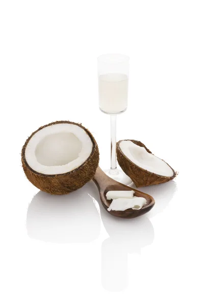 Organic liquid coconut oil in glass — Stock Photo, Image