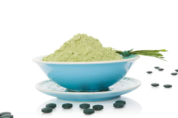 Spirulina, chlorella, barley and wheatgrass. Green supplement, s — Stock Photo, Image