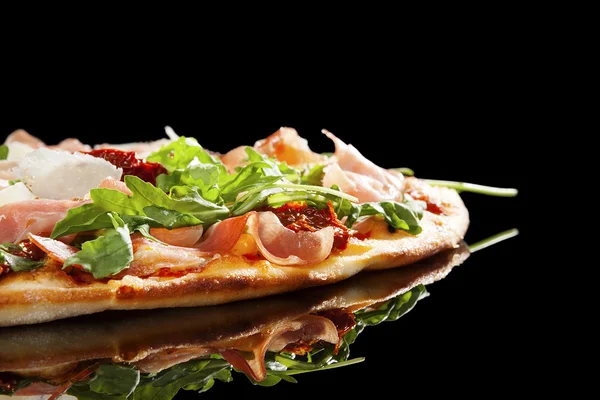 Pizza de prosciutto . — Fotografia de Stock