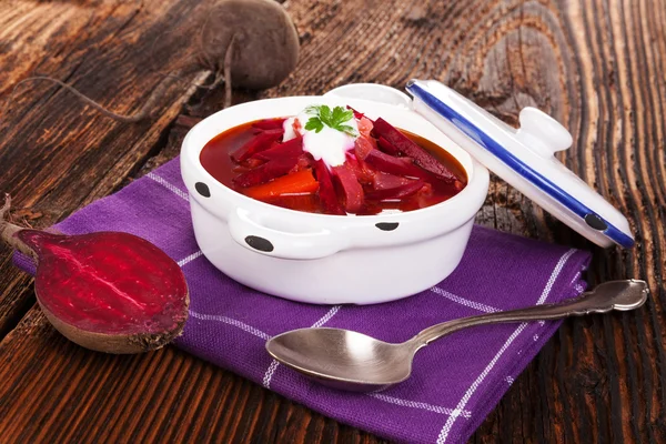 Deliziosa zuppa di borsch . — Foto Stock