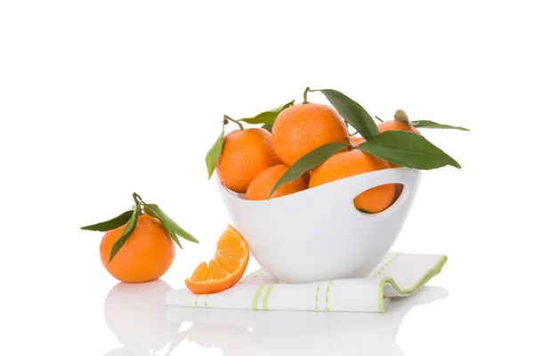 Fresh ripe mandarines isolated on white. — Stock Photo, Image