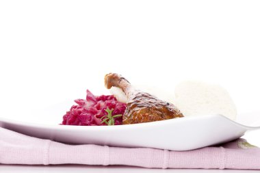 Lezzetli kızarmış ördek.