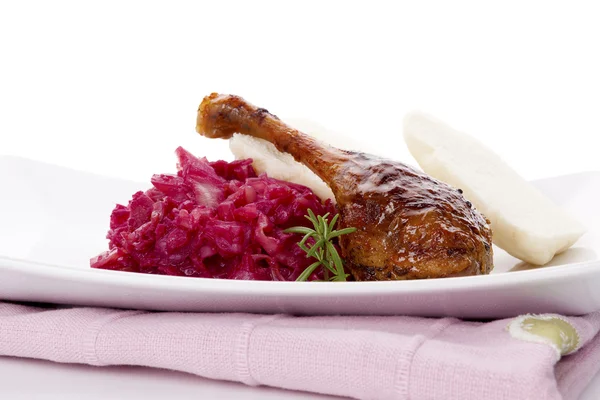 Lezzetli kızarmış ördek.