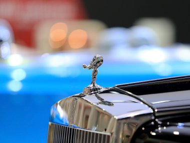 Rolls Royce logo tampon üzerinde