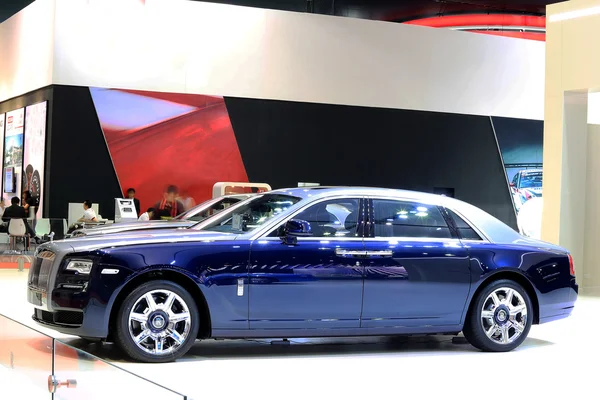 Blauwe Rolls Royce luxeauto — Stockfoto