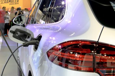  close up while fuel up  to car 