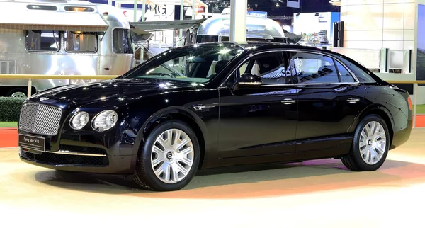 Blue Bentley series Flying Spur W12  luxury  car — Zdjęcie stockowe