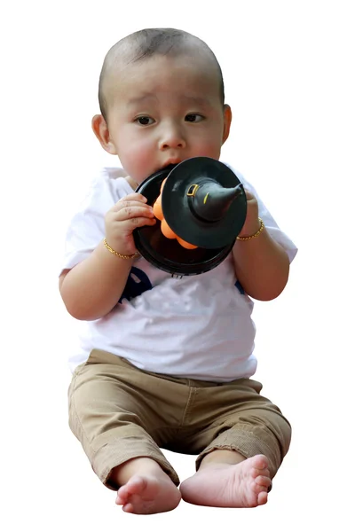 Close up ritratto di asiatico ragazzo tenere zucca bambola — Foto Stock