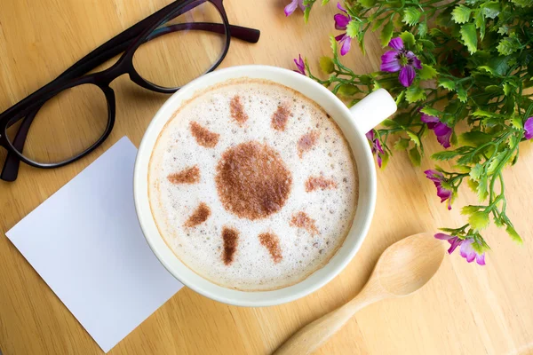 Latte art coffee in sun design — Stock Photo, Image