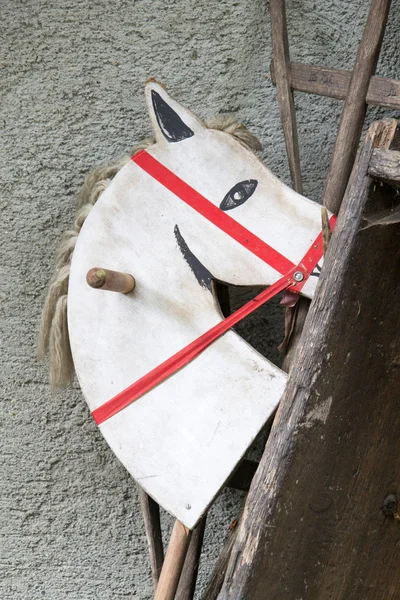 Foto de un caballo de madera — Foto de Stock
