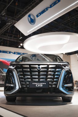 BYD Denza D9 2025 So Paulo Motor Show 'da sergileniyor..