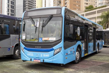 Caio Millennium V Mercedes-Benz O-500 U Bluetec 6 2024 Brezilya 'nın Barueri kentindeki Brasil Festivali' nde sergilenmektedir..