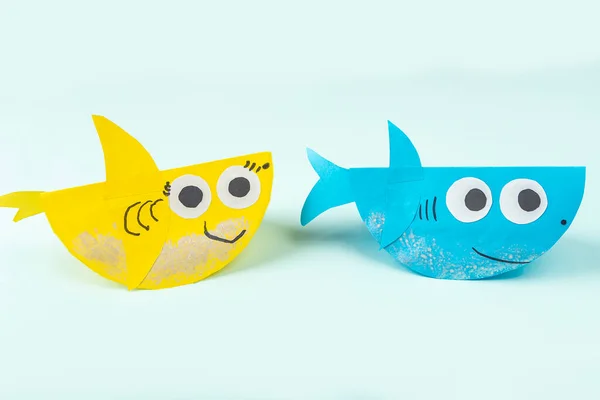 Bricolage Créativité Des Enfants Faire Requin Partir Papier Atelier Artisanat — Photo