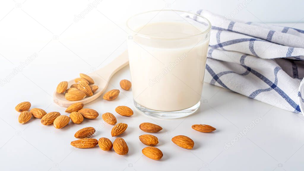 Cooked nuts vegetable drink. Almonds milk in glass. Homemade food concept. Plant based organic veggie milk, lactose free. close up. Healthy breakfast