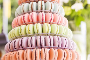 Fransızca macaroons. Çikolata. Düğün bayram. Tatlılar düğün