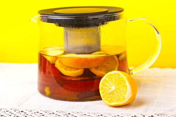 Glass teapot with black tea. Ginger tea with cinnamon. Tea for Health — Stock Photo, Image