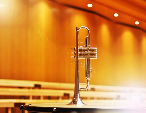 Trompeta. Sala de conciertos. Instrumentos de viento —  Fotos de Stock