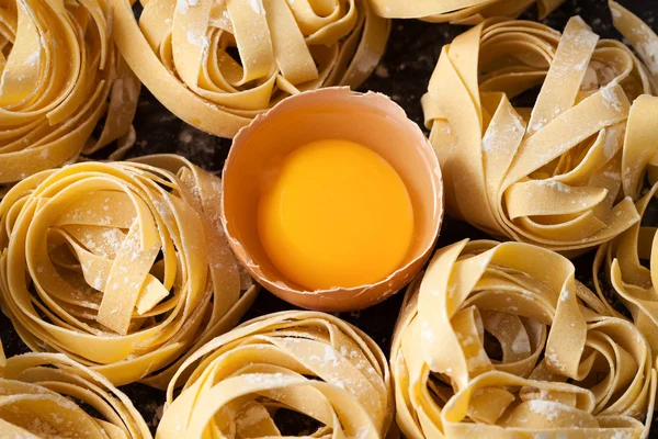 Fettuccine pasta italian food still life — Stock Photo, Image
